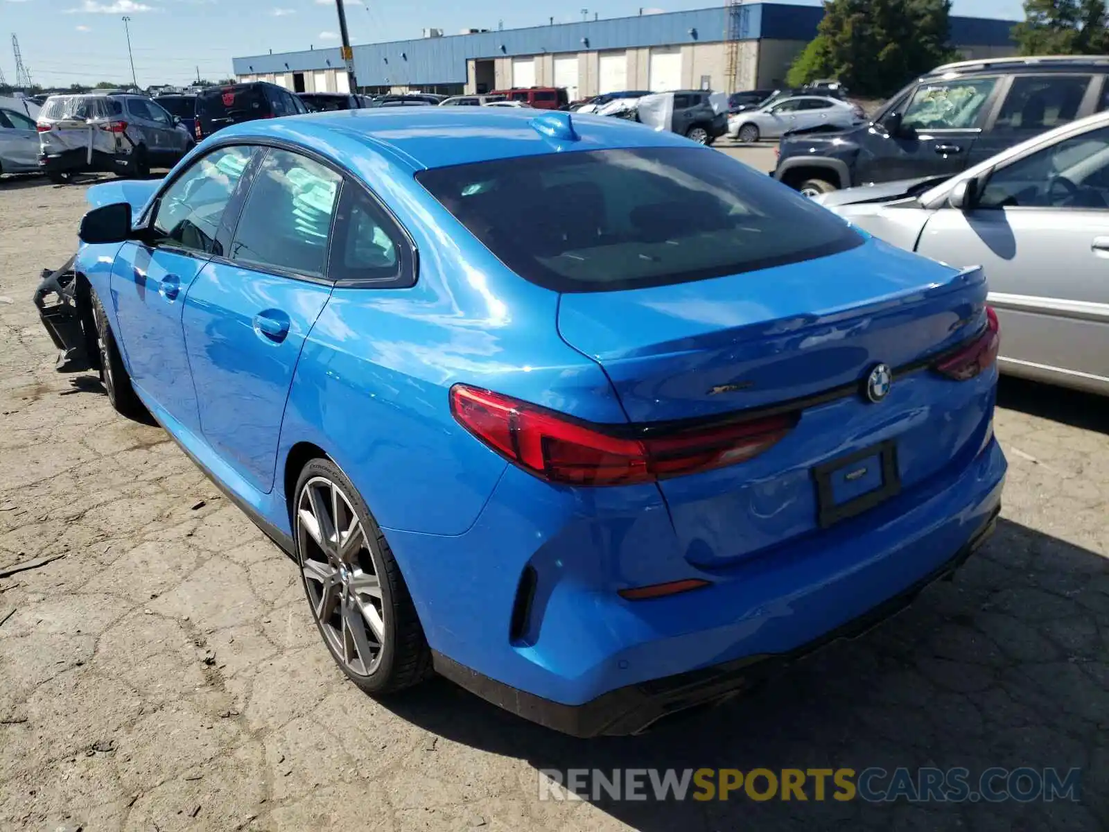 3 Photograph of a damaged car WBA13AL0XL7F68152 BMW M2 2020