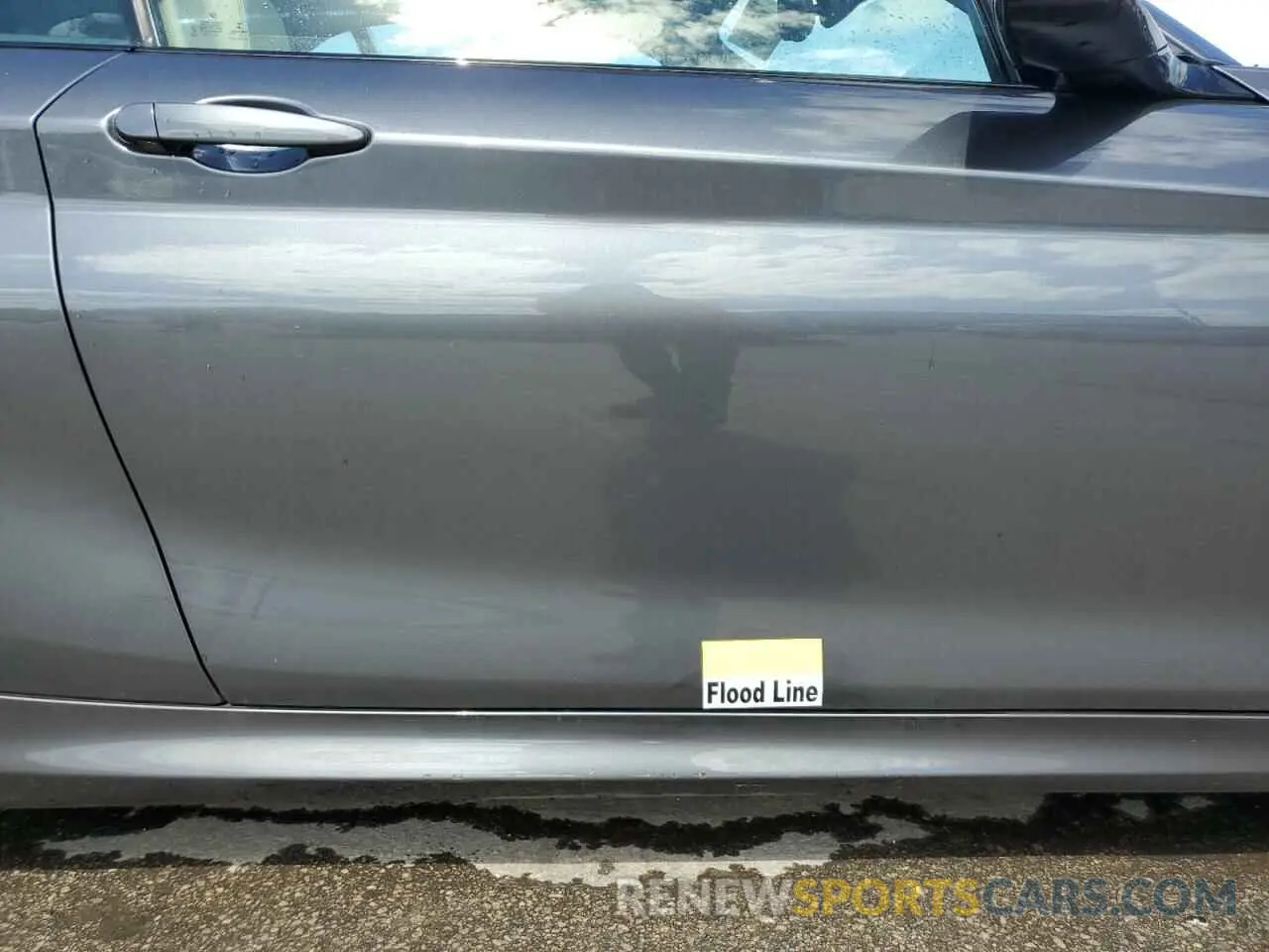 12 Photograph of a damaged car WBA2N1C06L7E11121 BMW M2 2020