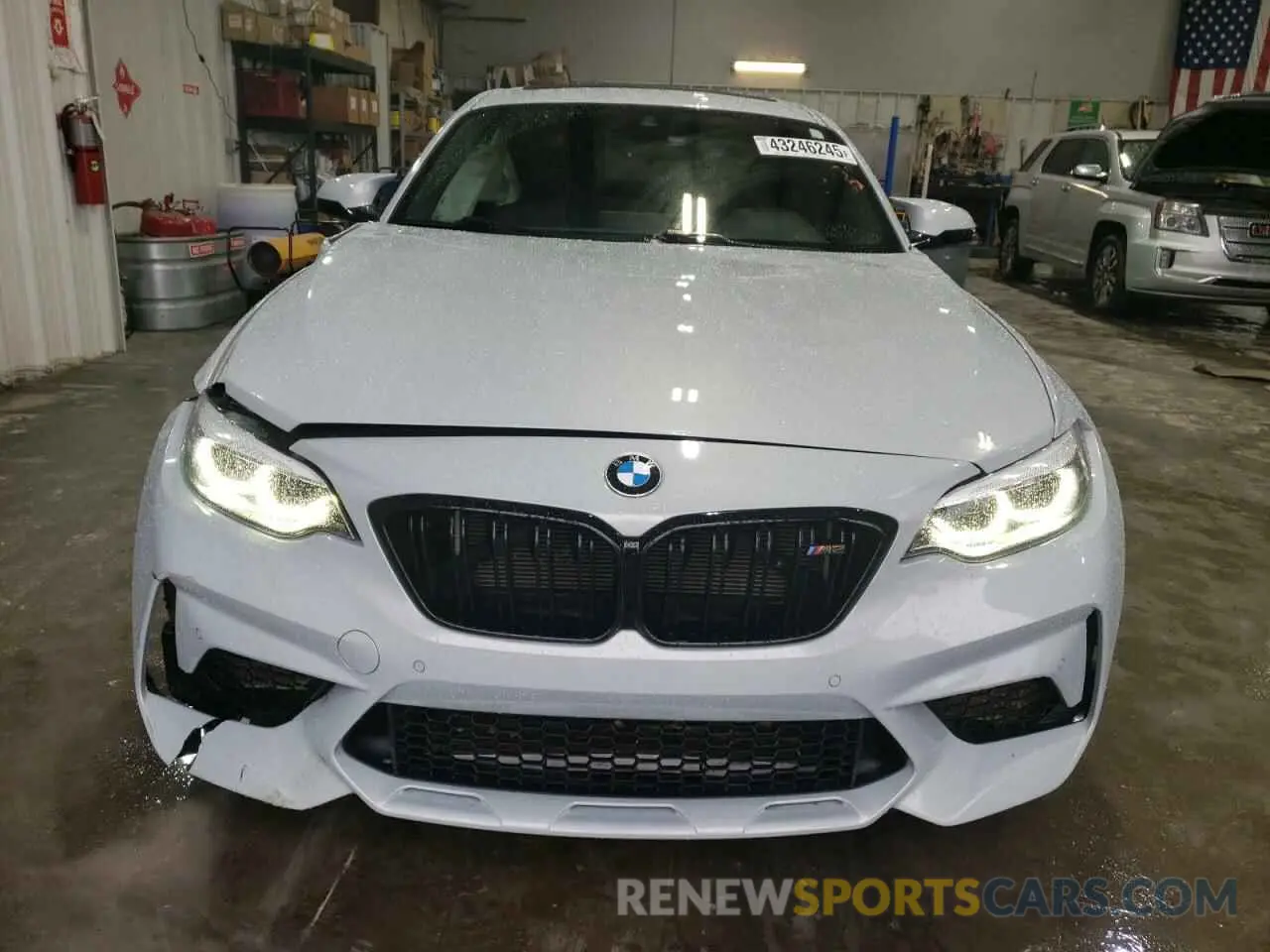 5 Photograph of a damaged car WBS2U7C02L7D74179 BMW M2 2020