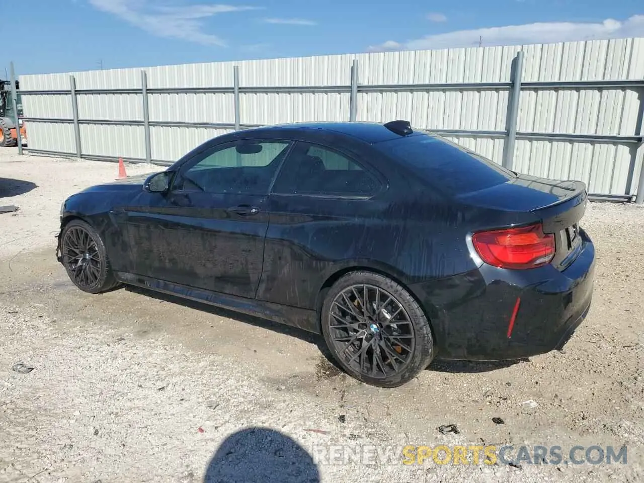 2 Photograph of a damaged car WBS2U7C05L7E45567 BMW M2 2020