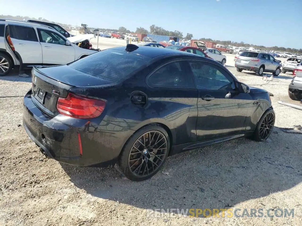 3 Photograph of a damaged car WBS2U7C05L7E45567 BMW M2 2020