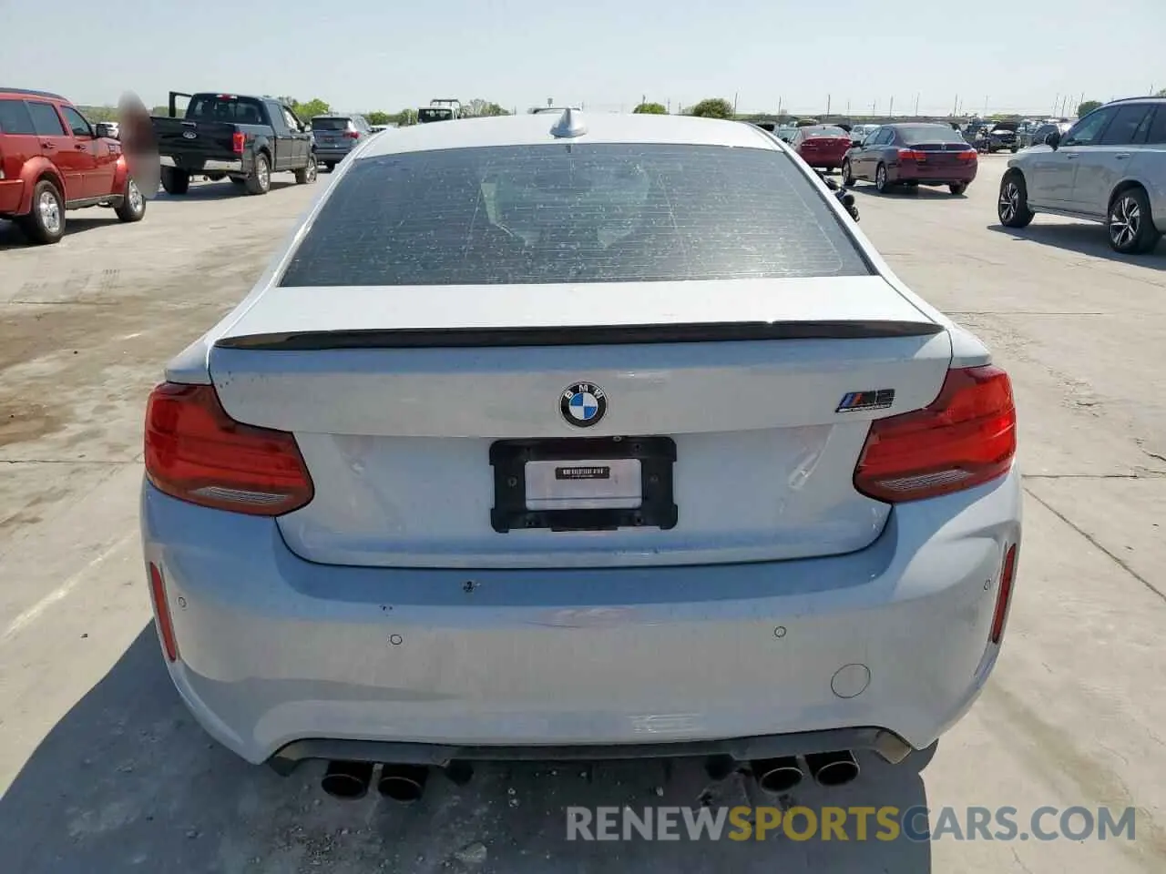 6 Photograph of a damaged car WBS2U7C06L7E16840 BMW M2 2020