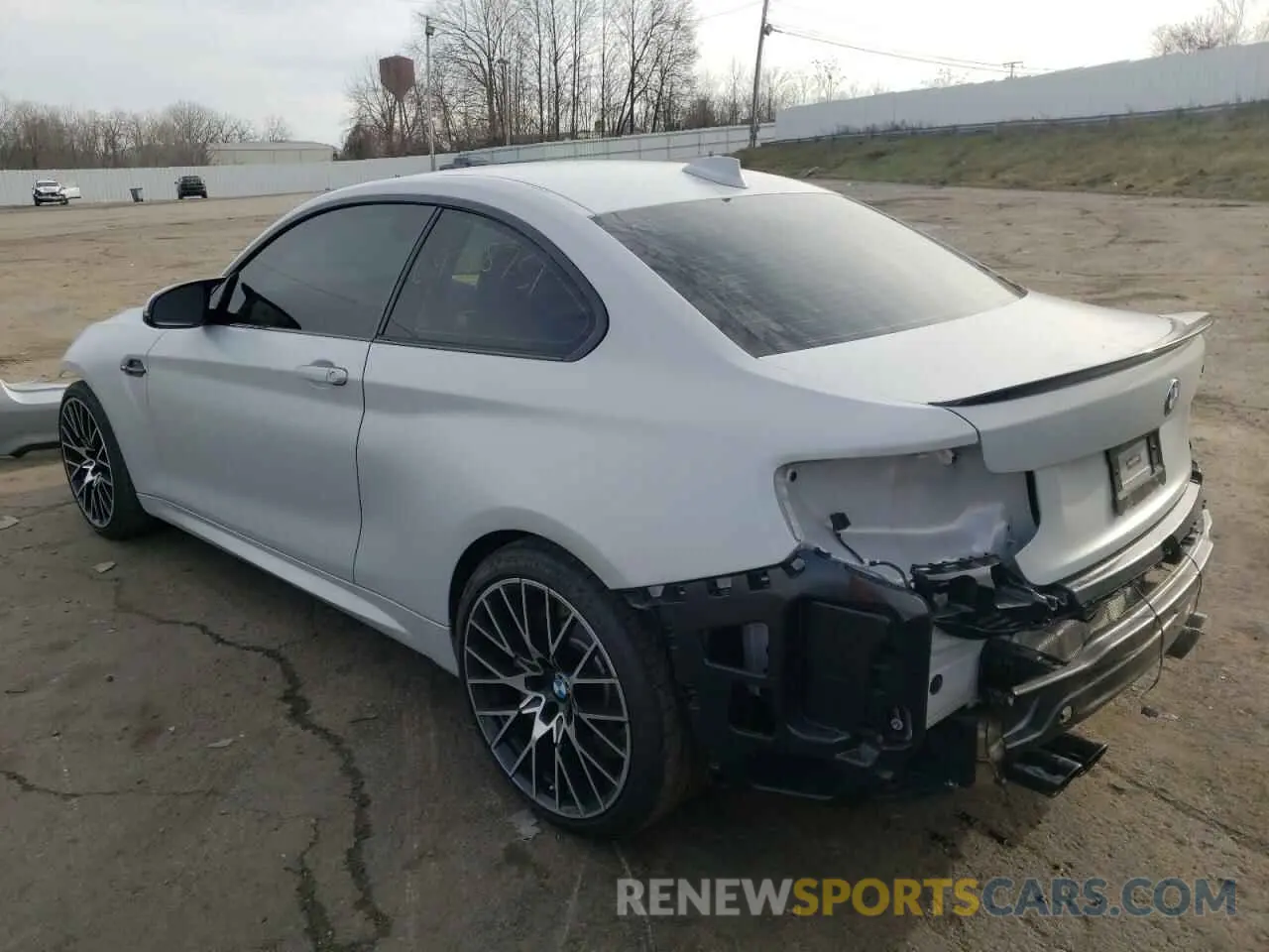 3 Photograph of a damaged car WBS2U7C08L7E29444 BMW M2 2020