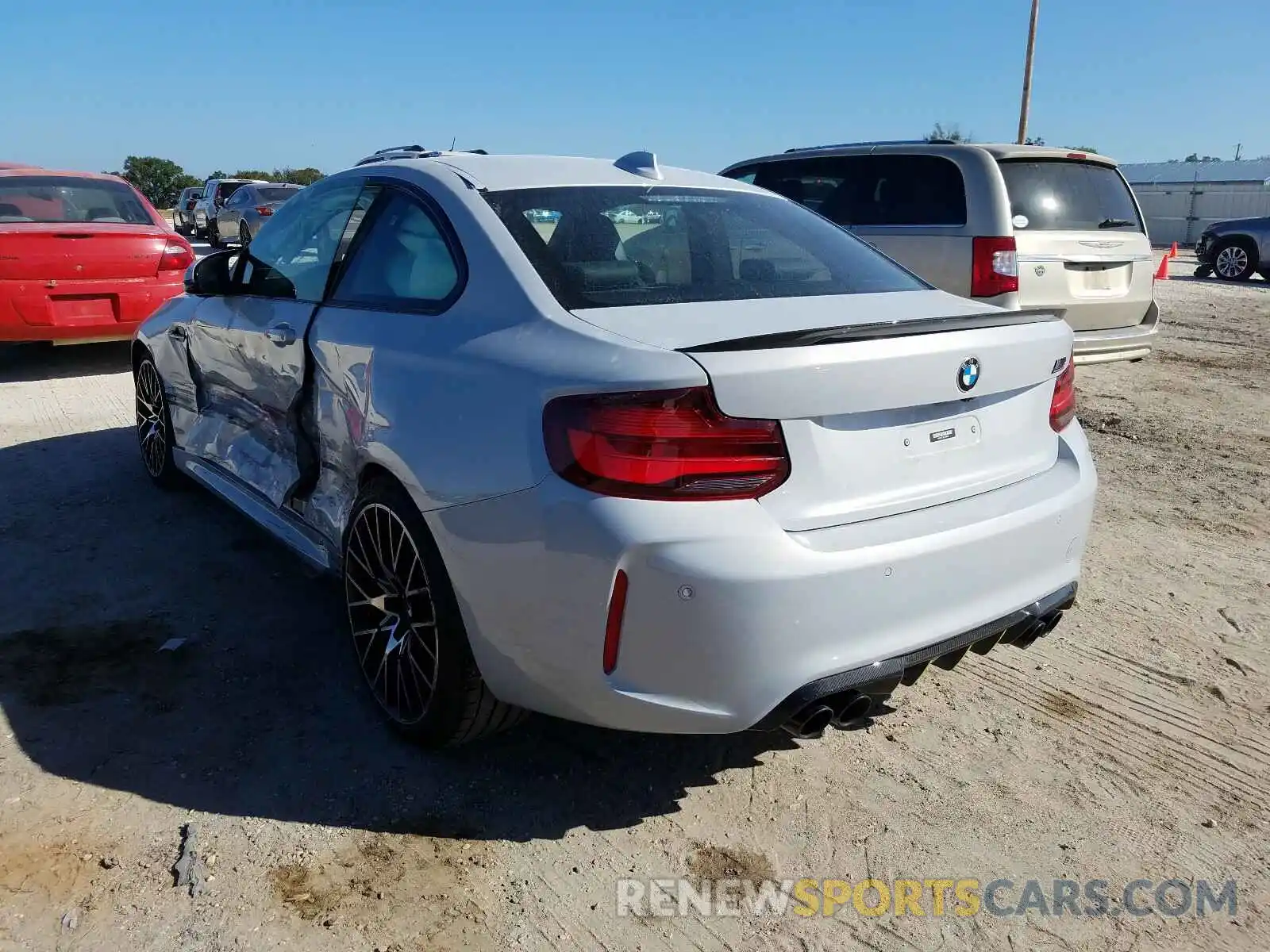 3 Photograph of a damaged car WBS2U7C09L7F03129 BMW M2 2020