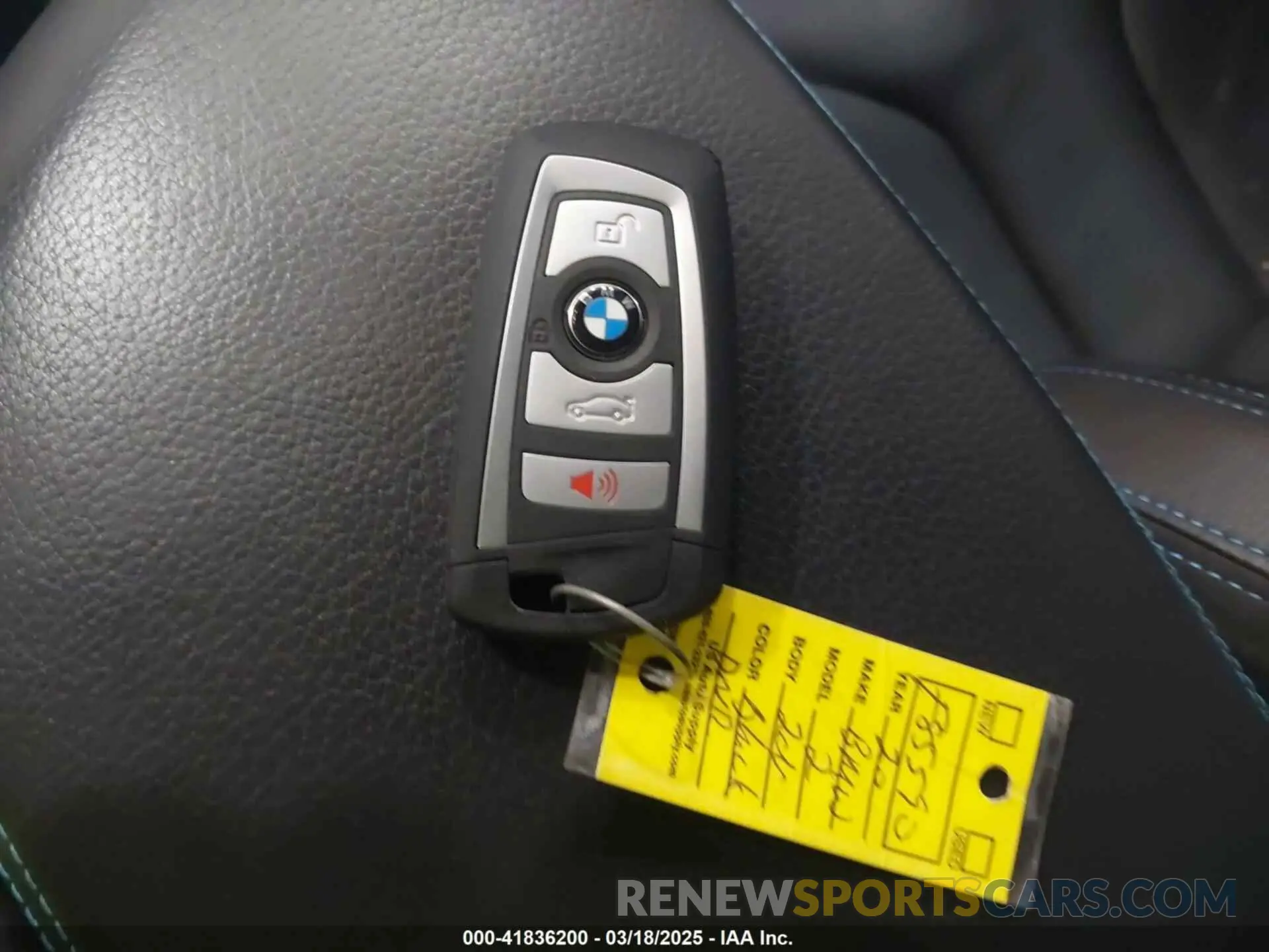 11 Photograph of a damaged car WBS2U7C09L7F85590 BMW M2 2020