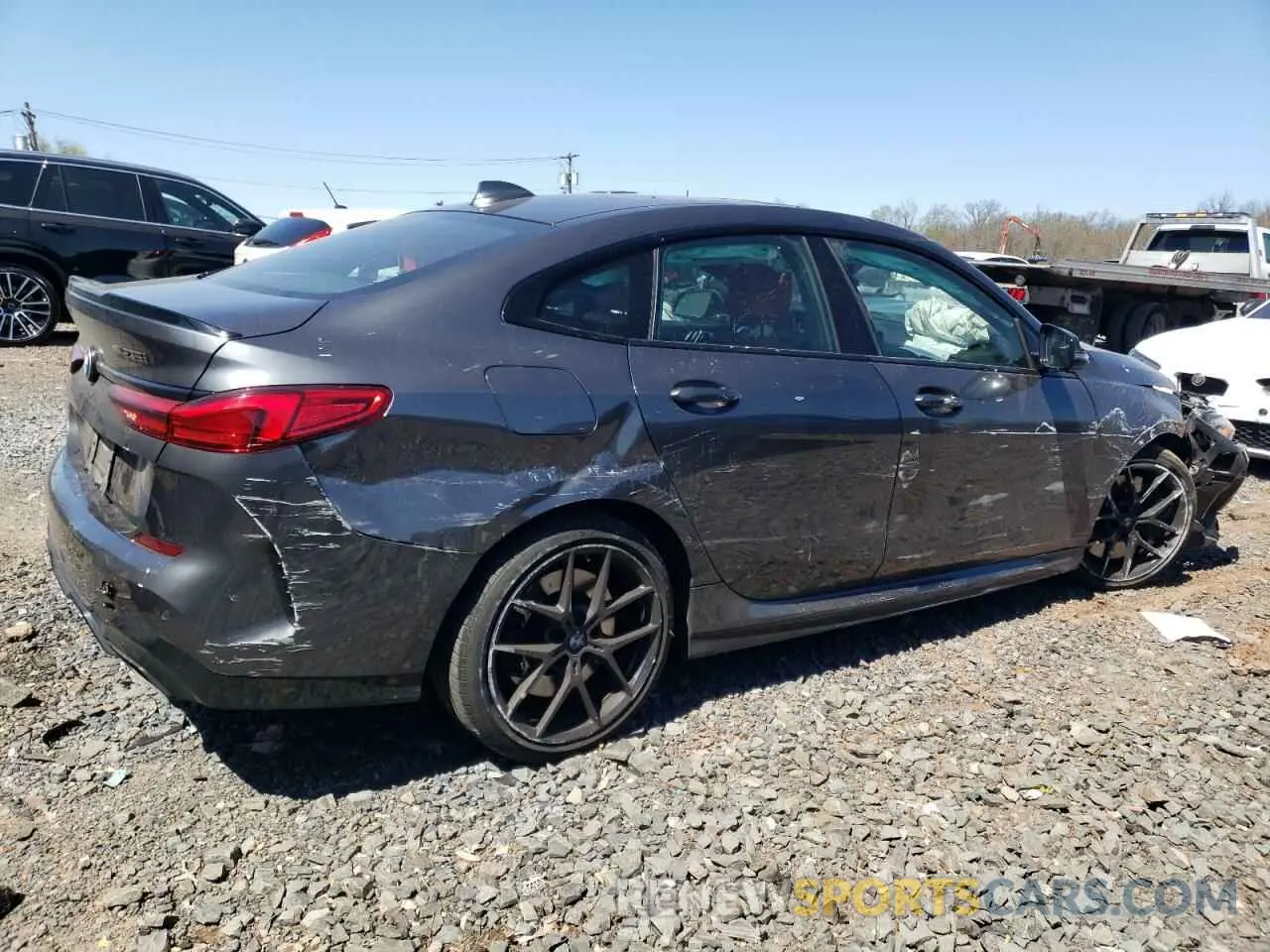 3 Photograph of a damaged car WBA13AL09M7G65294 BMW M2 2021