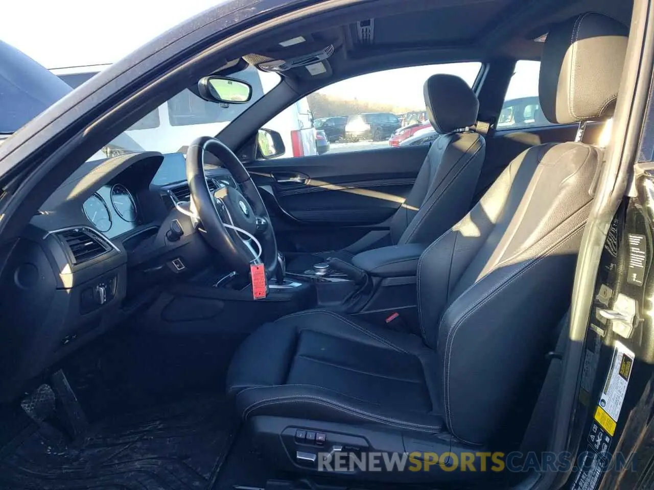 7 Photograph of a damaged car WBA2J7C00M7J48976 BMW M2 2021