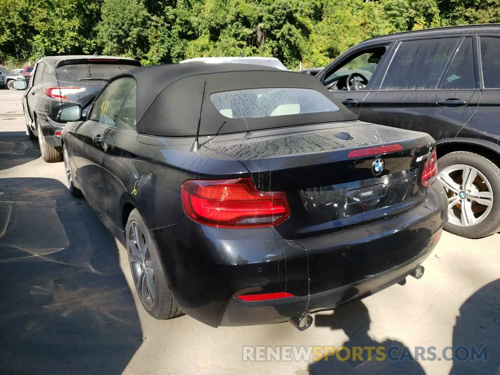 3 Photograph of a damaged car WBA2N1C05M7J54659 BMW M2 2021