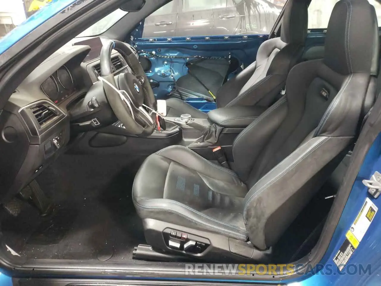 7 Photograph of a damaged car WBS2U7C00M7J09386 BMW M2 2021