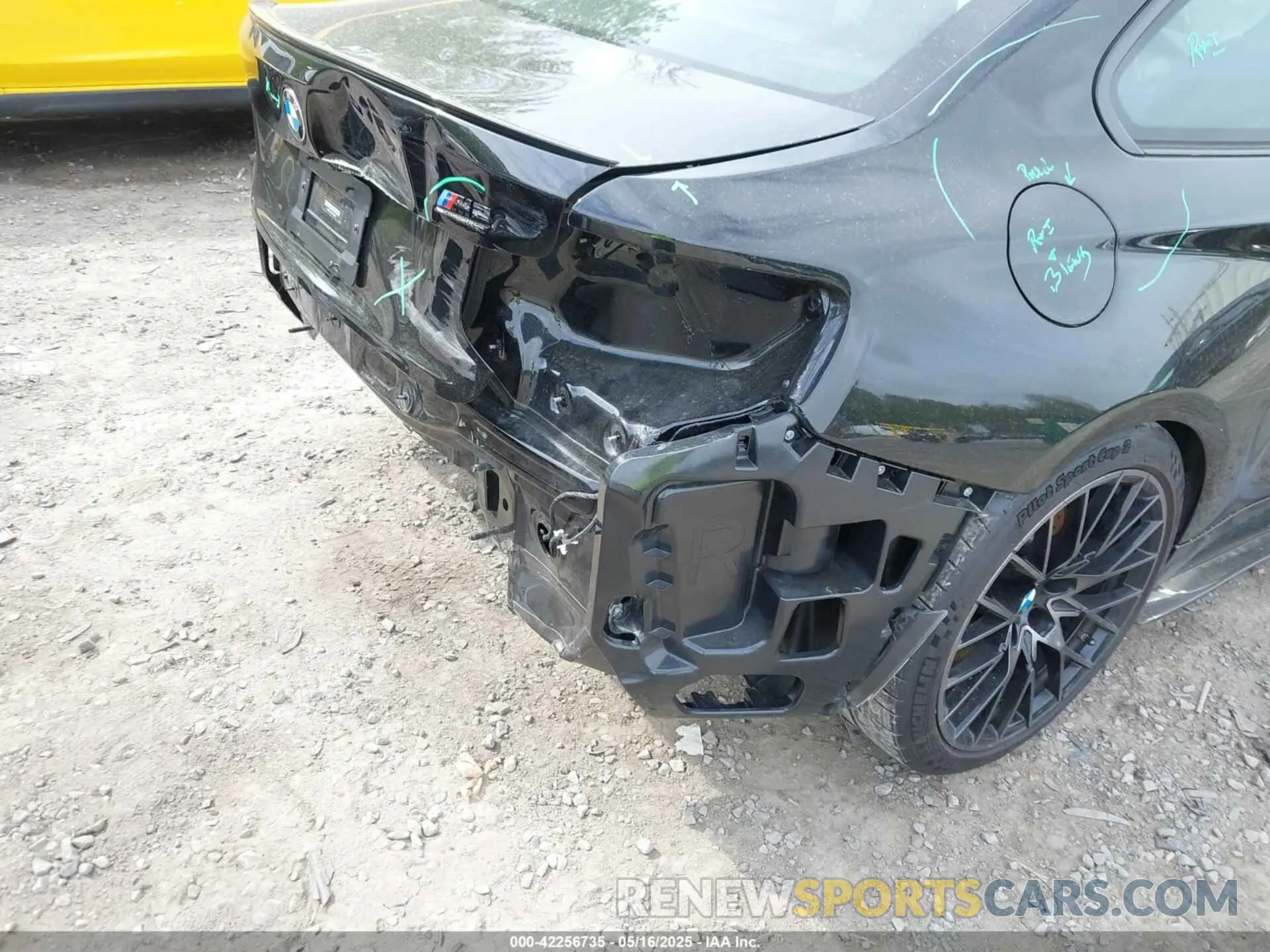 12 Photograph of a damaged car WBS2U7C05M7J18701 BMW M2 2021