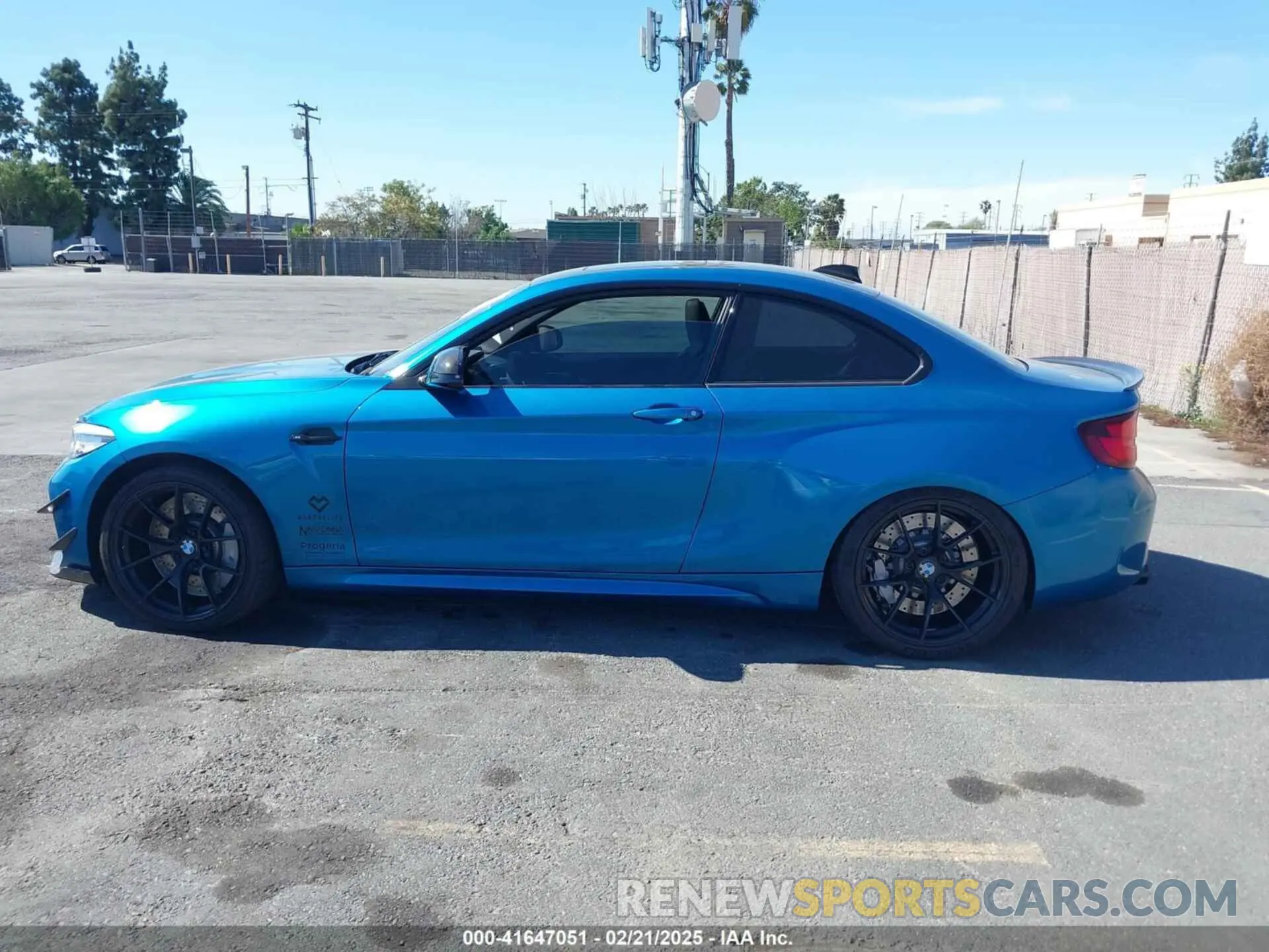 14 Photograph of a damaged car WBS2U7C08M7J67360 BMW M2 2021