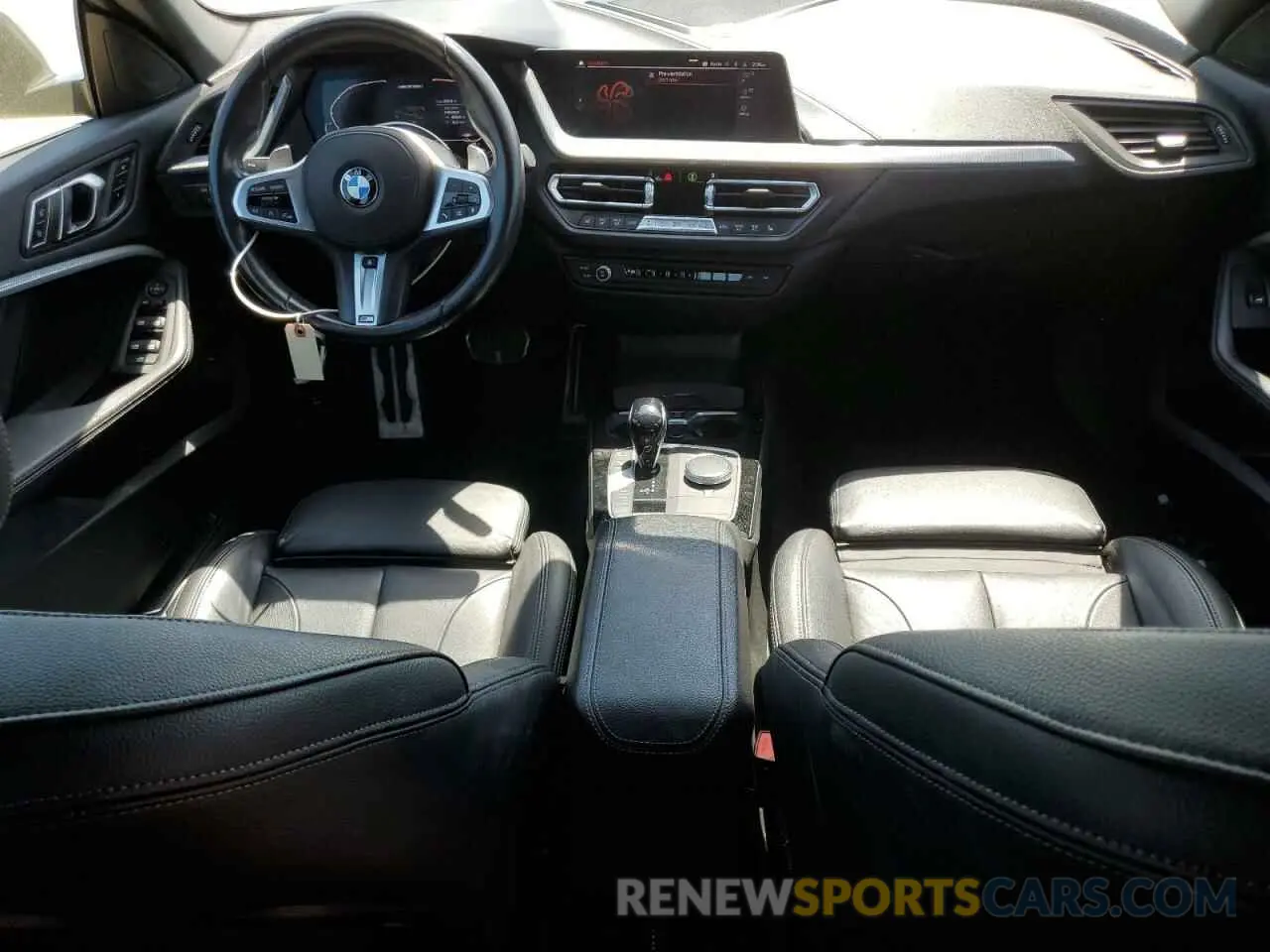 8 Photograph of a damaged car WBA13AL09N7K89369 BMW M2 2022