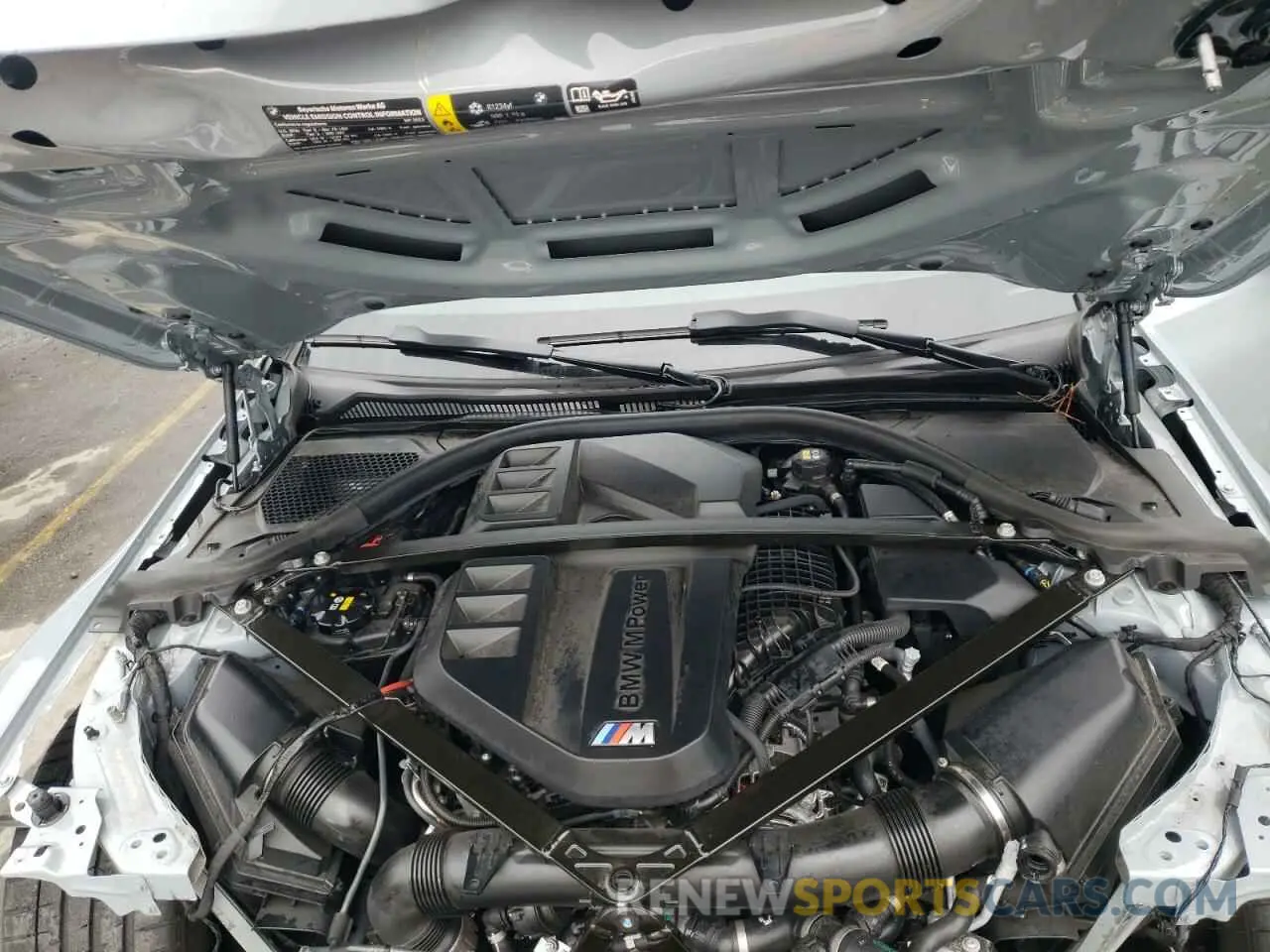 11 Photograph of a damaged car 3MF13DM08P8C92118 BMW M2 2023