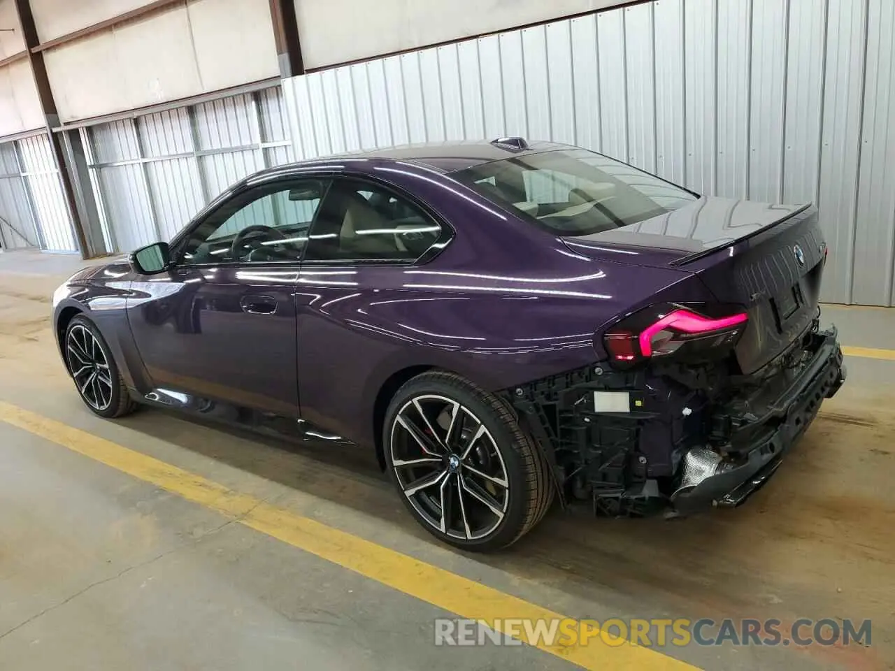 2 Photograph of a damaged car 3MW53CM01P8D55720 BMW M2 2023