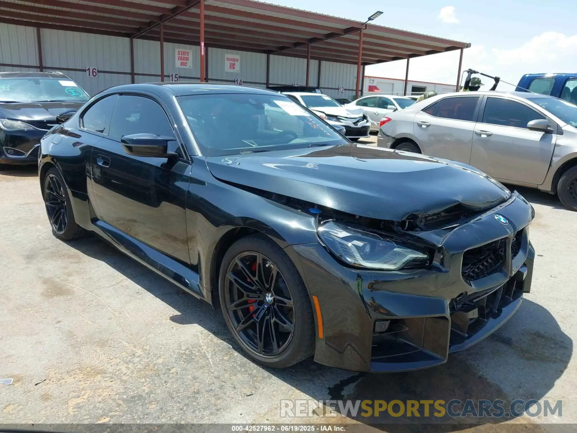 1 Photograph of a damaged car 3MF13DM02R8E73377 BMW M2 2024