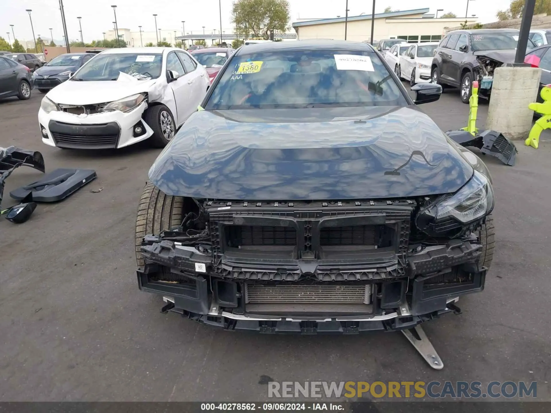 13 Photograph of a damaged car 3MF13DM04R8E14430 BMW M2 2024