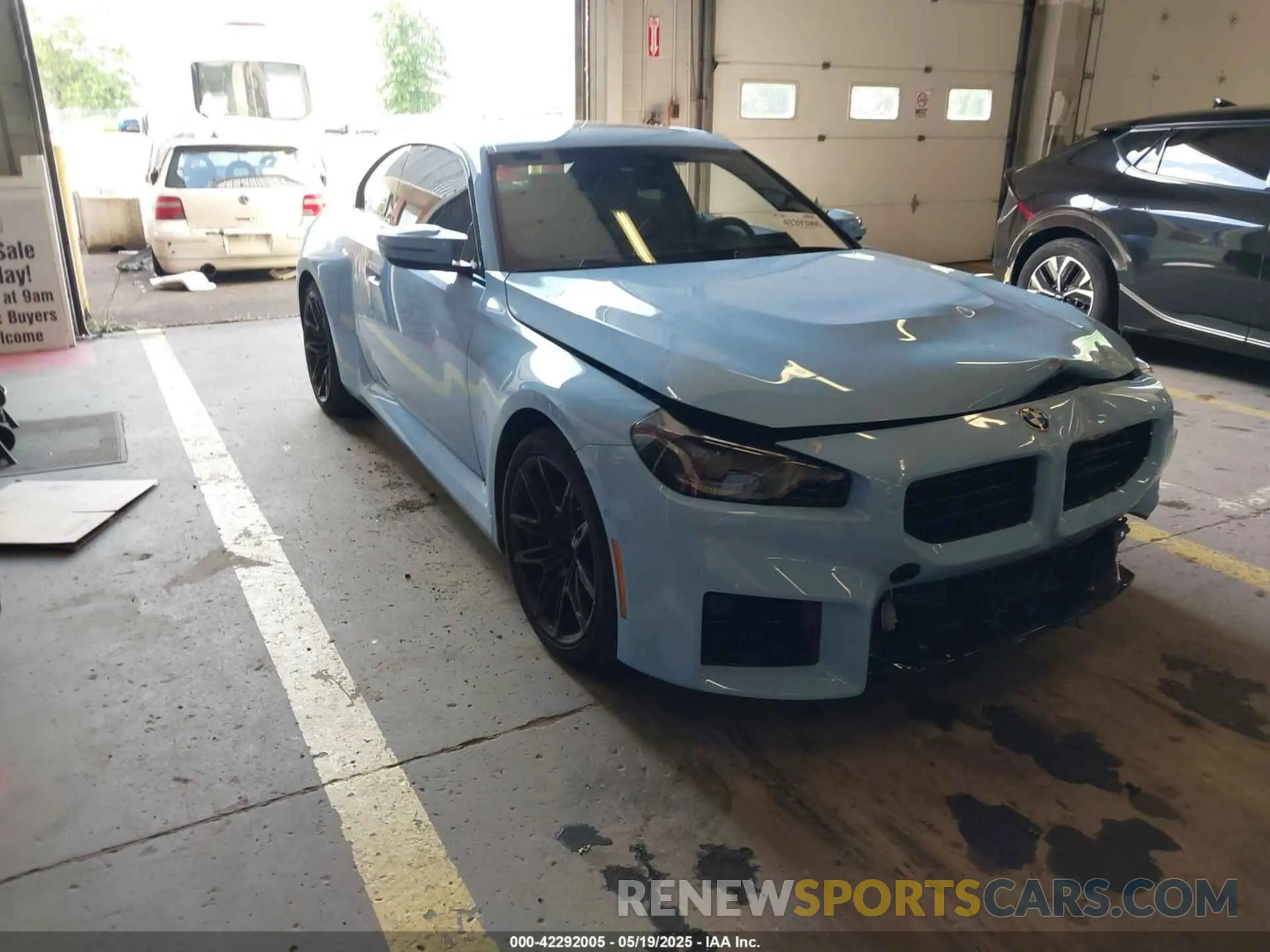 1 Photograph of a damaged car 3MF13DM06R8E85015 BMW M2 2024
