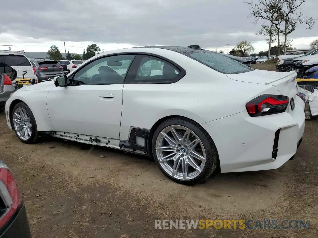 2 Photograph of a damaged car 3MF13DM08R8E53568 BMW M2 2024