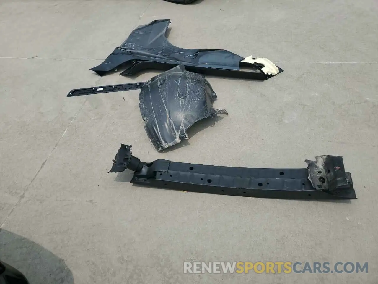 12 Photograph of a damaged car 3MW53CM09R8E09557 BMW M2 2024