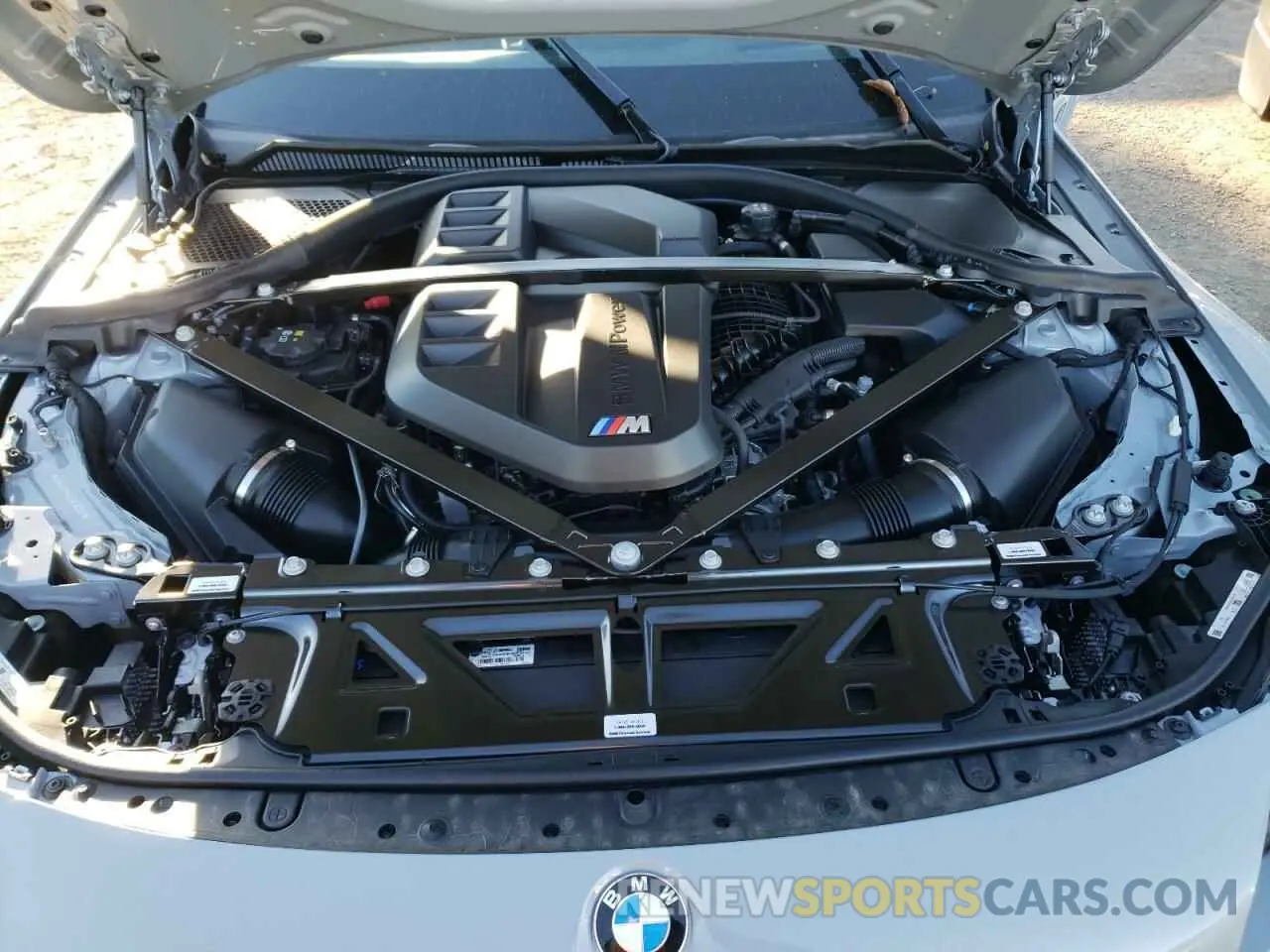 11 Photograph of a damaged car 3MF23DM03S8F00757 BMW M2 2025
