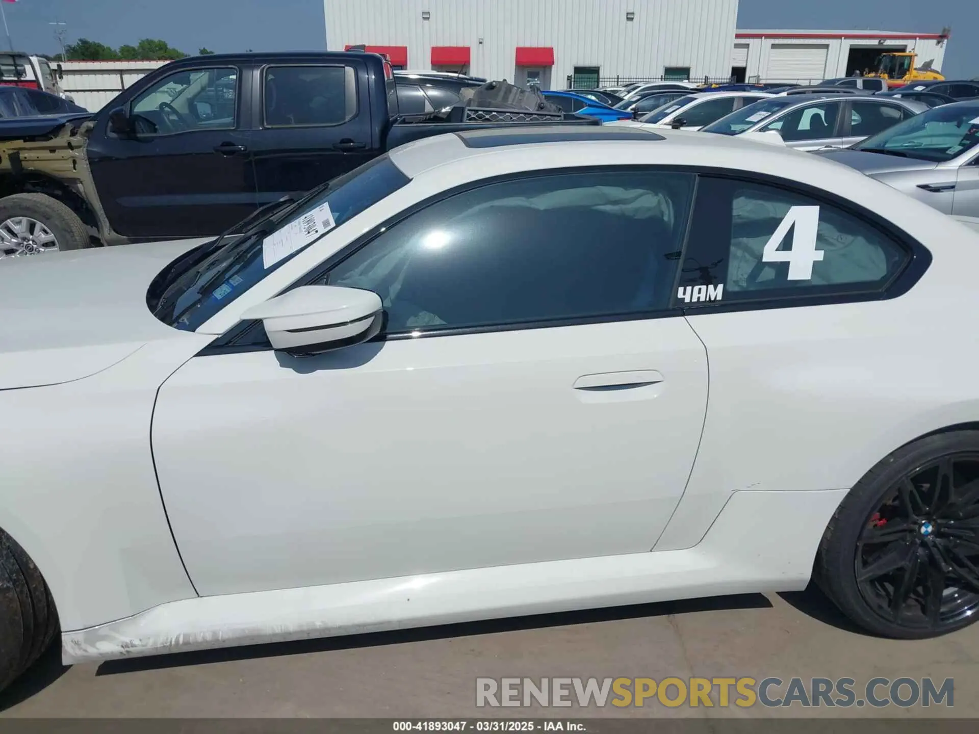 14 Photograph of a damaged car 3MF23DM07S8F12488 BMW M2 2025