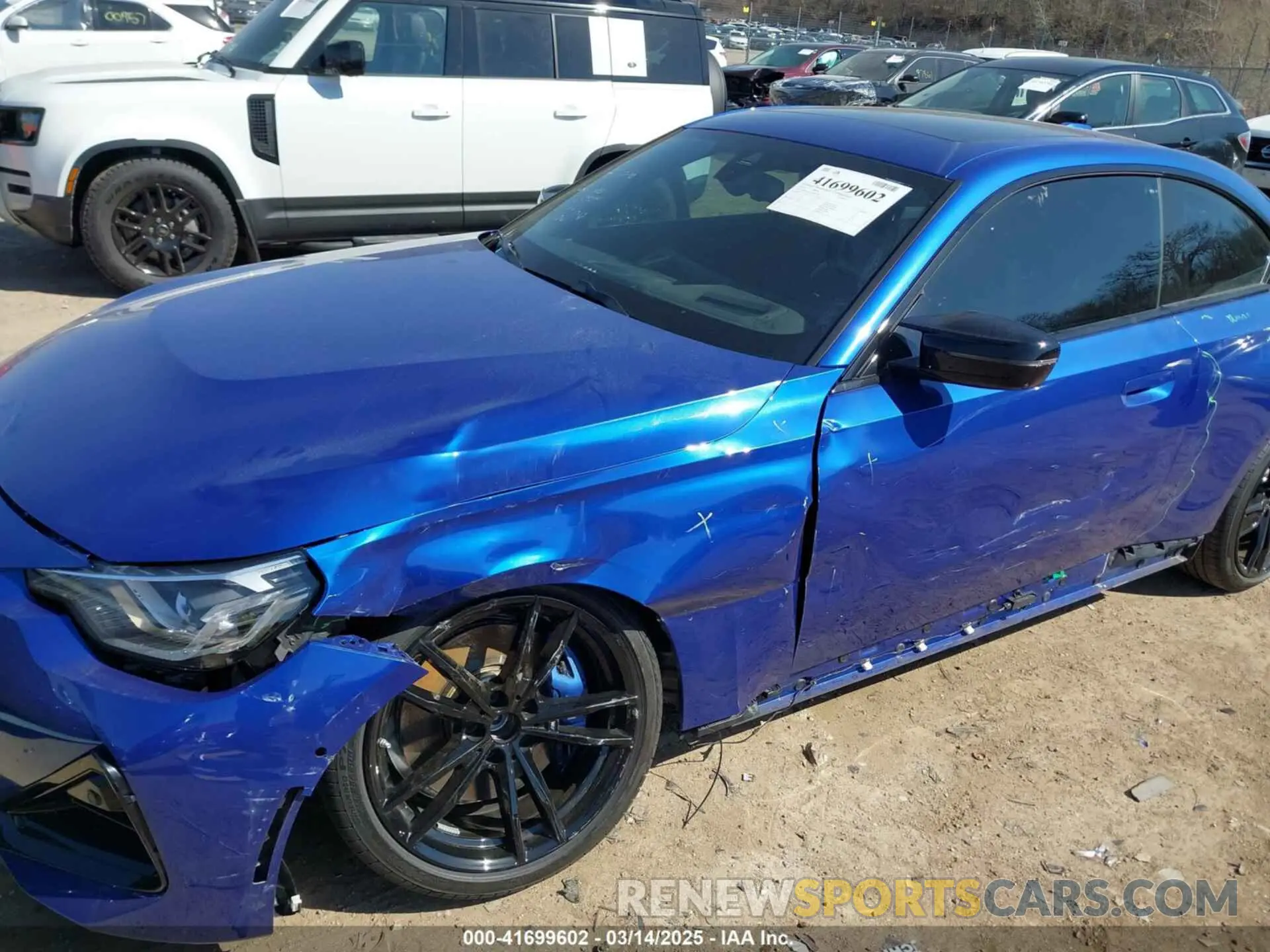 6 Photograph of a damaged car 3MW53CM07R8E05569 BMW M240 2024