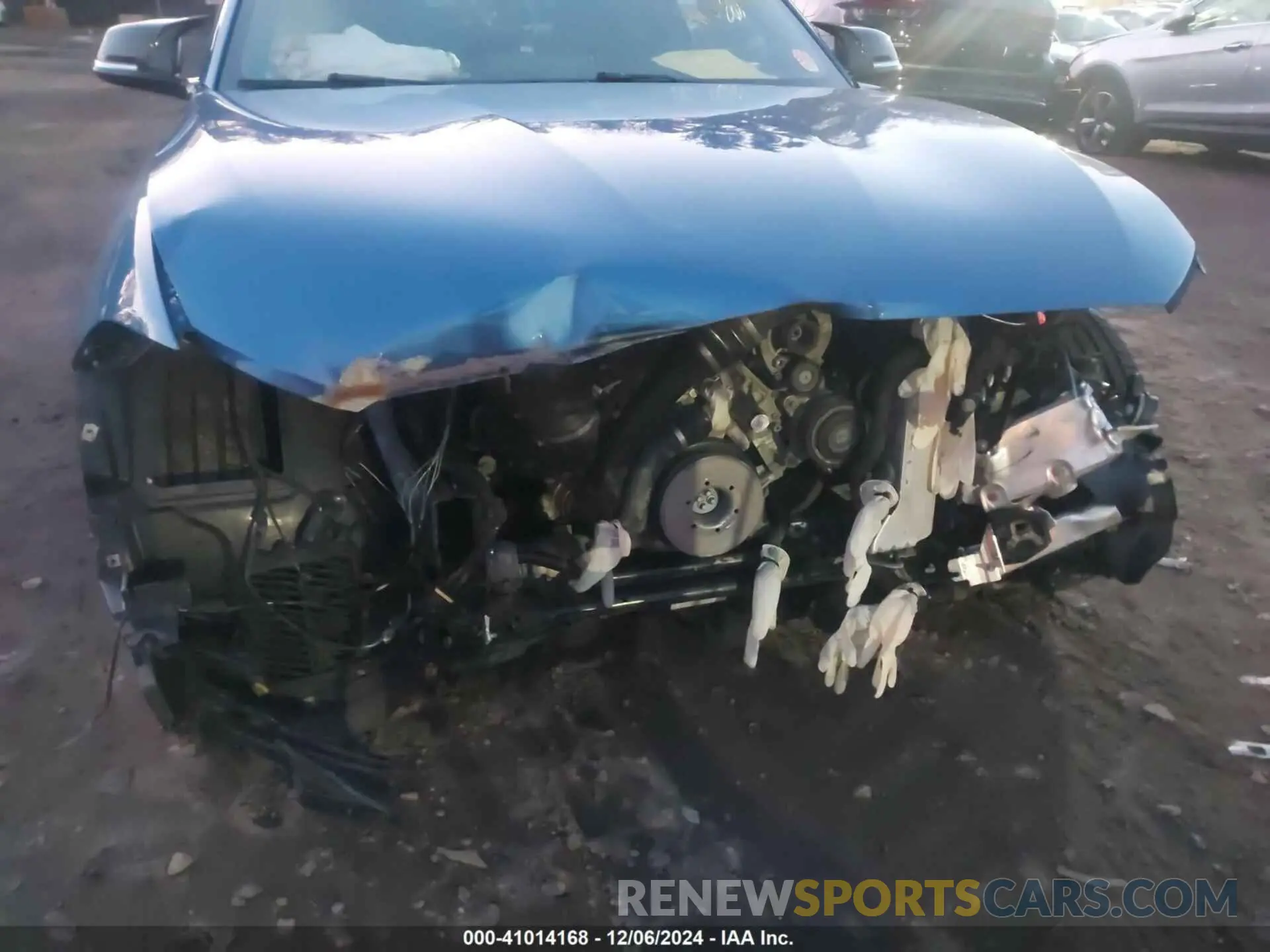 6 Photograph of a damaged car WBA2J7C55KVD61347 BMW M240I 2019