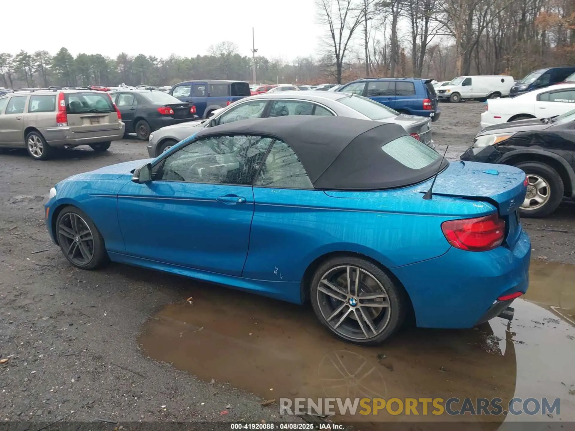 14 Photograph of a damaged car WBA2N3C02L7D97780 BMW M240I 2020