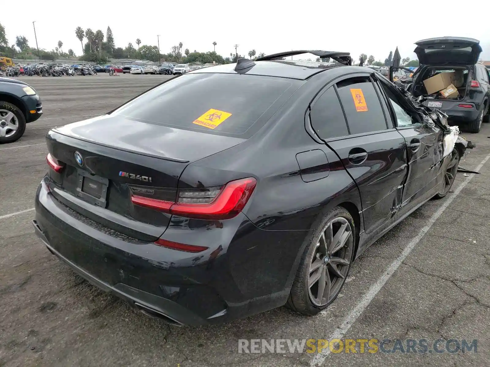 4 Photograph of a damaged car 3MW5U7J01L8B41829 BMW M3 2020