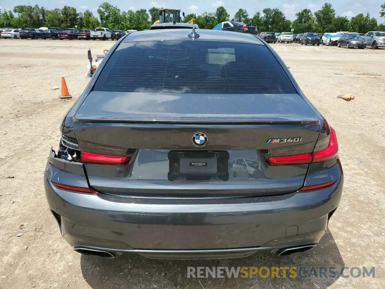 6 Photograph of a damaged car 3MW5U7J03L8B26409 BMW M3 2020