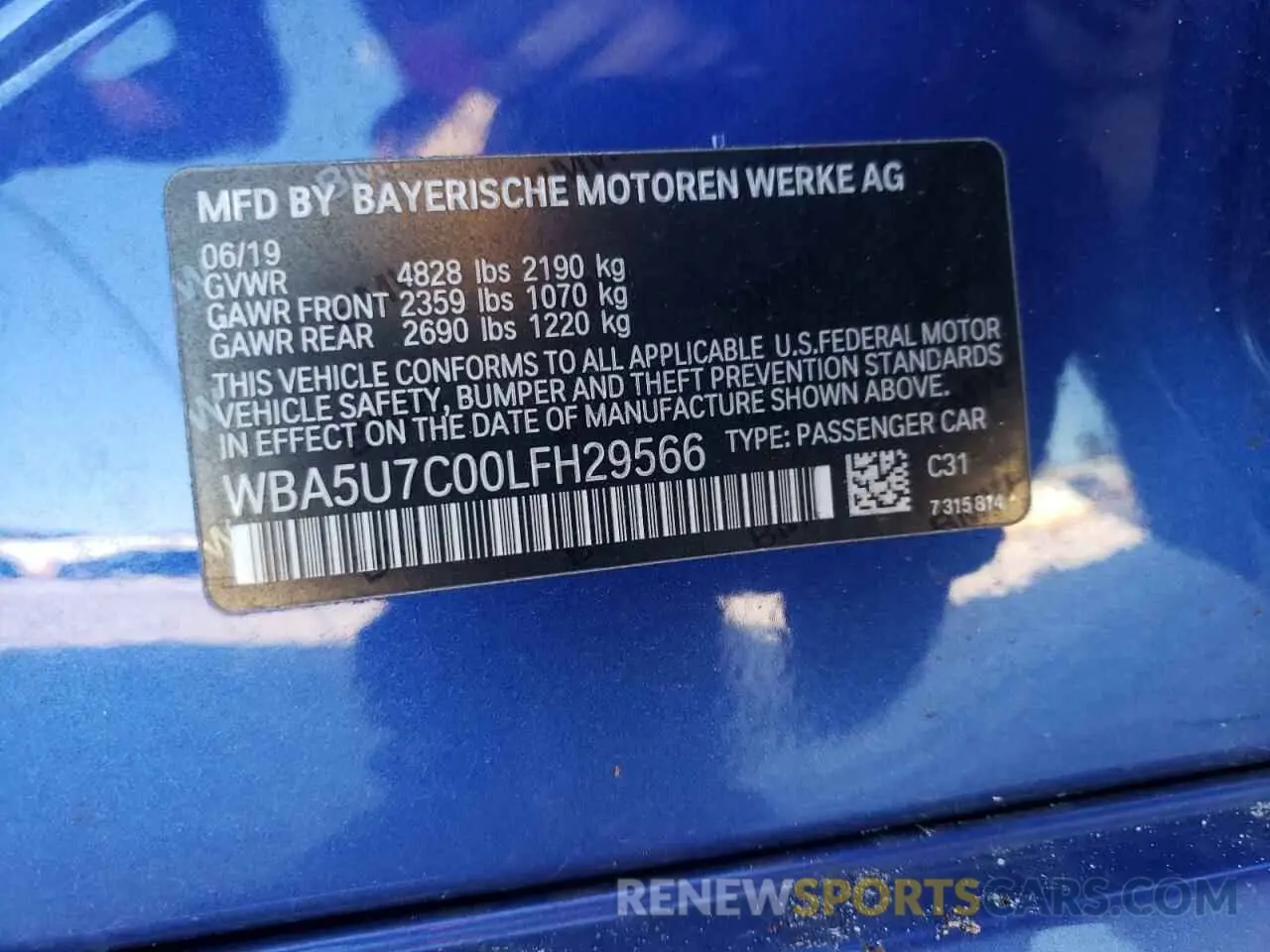10 Photograph of a damaged car WBA5U7C00LFH29566 BMW M3 2020