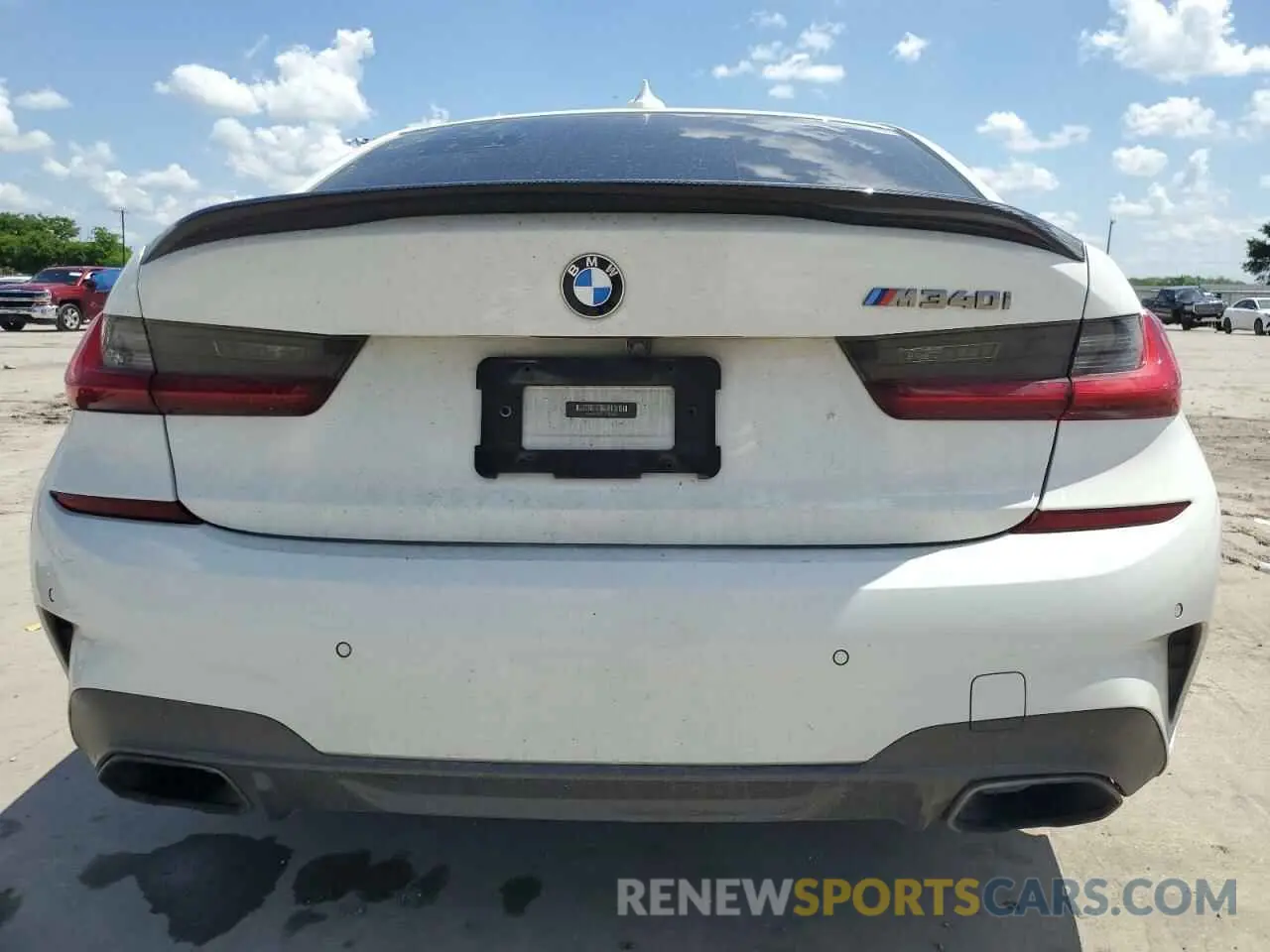 6 Photograph of a damaged car WBA5U7C02LFH63234 BMW M3 2020