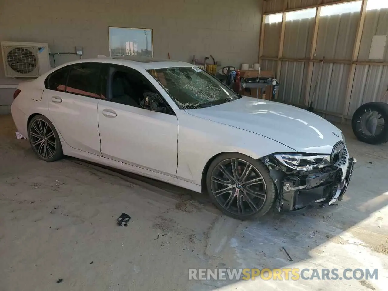 4 Photograph of a damaged car WBA5U7C05LFH22273 BMW M3 2020