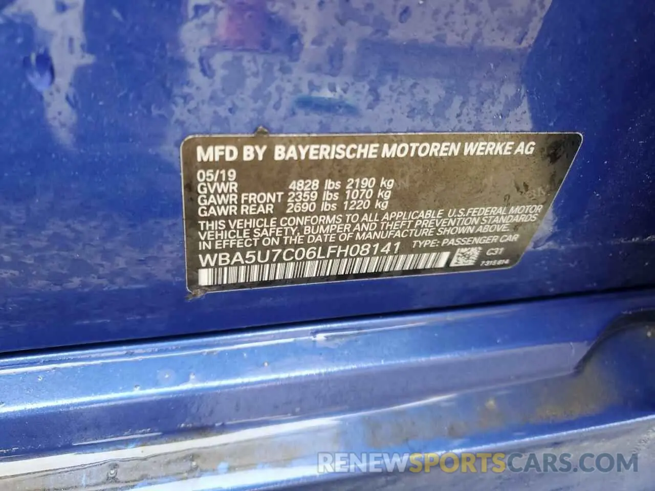 12 Photograph of a damaged car WBA5U7C06LFH08141 BMW M3 2020