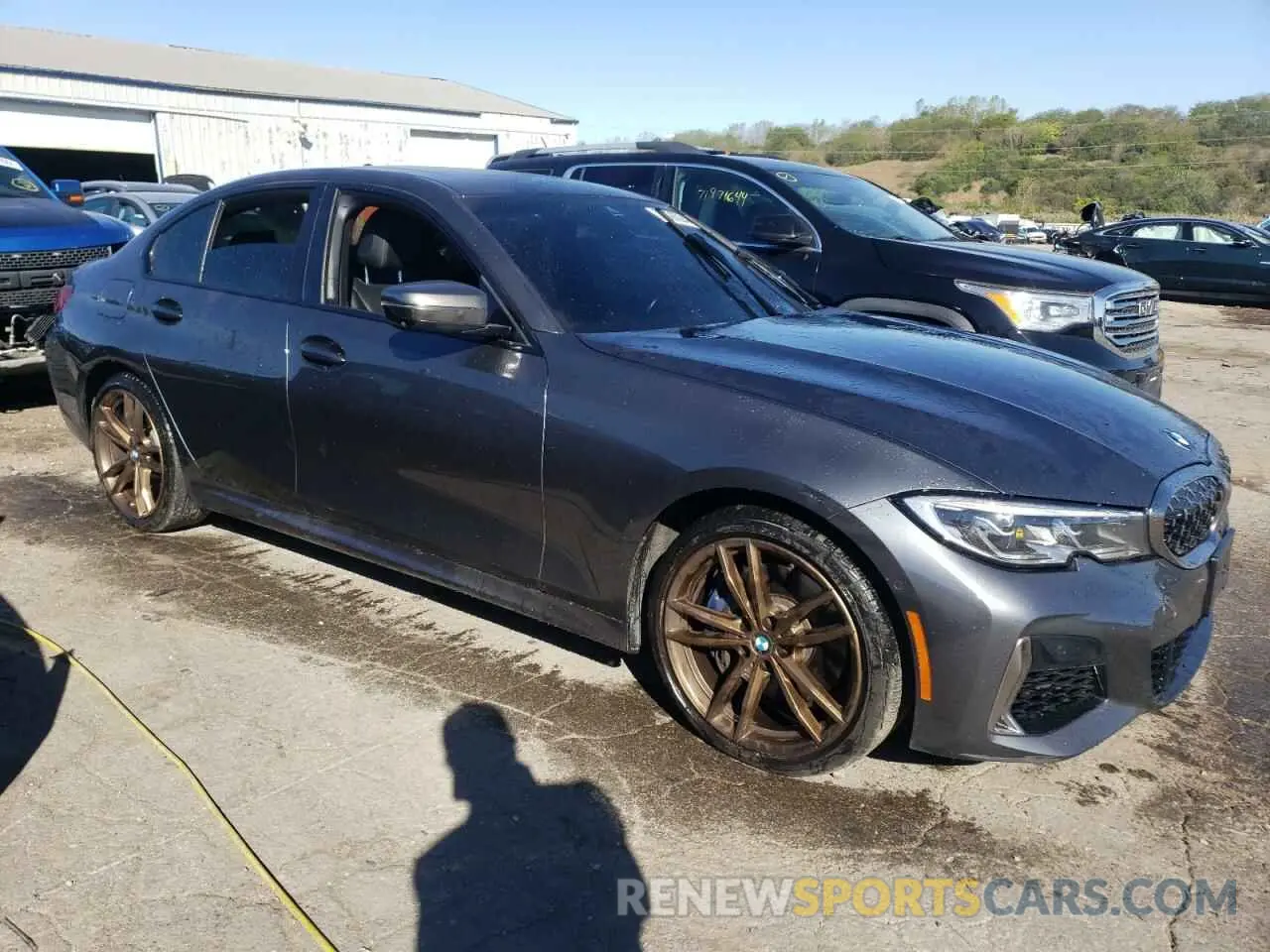4 Photograph of a damaged car WBA5U9C00LFJ75065 BMW M3 2020
