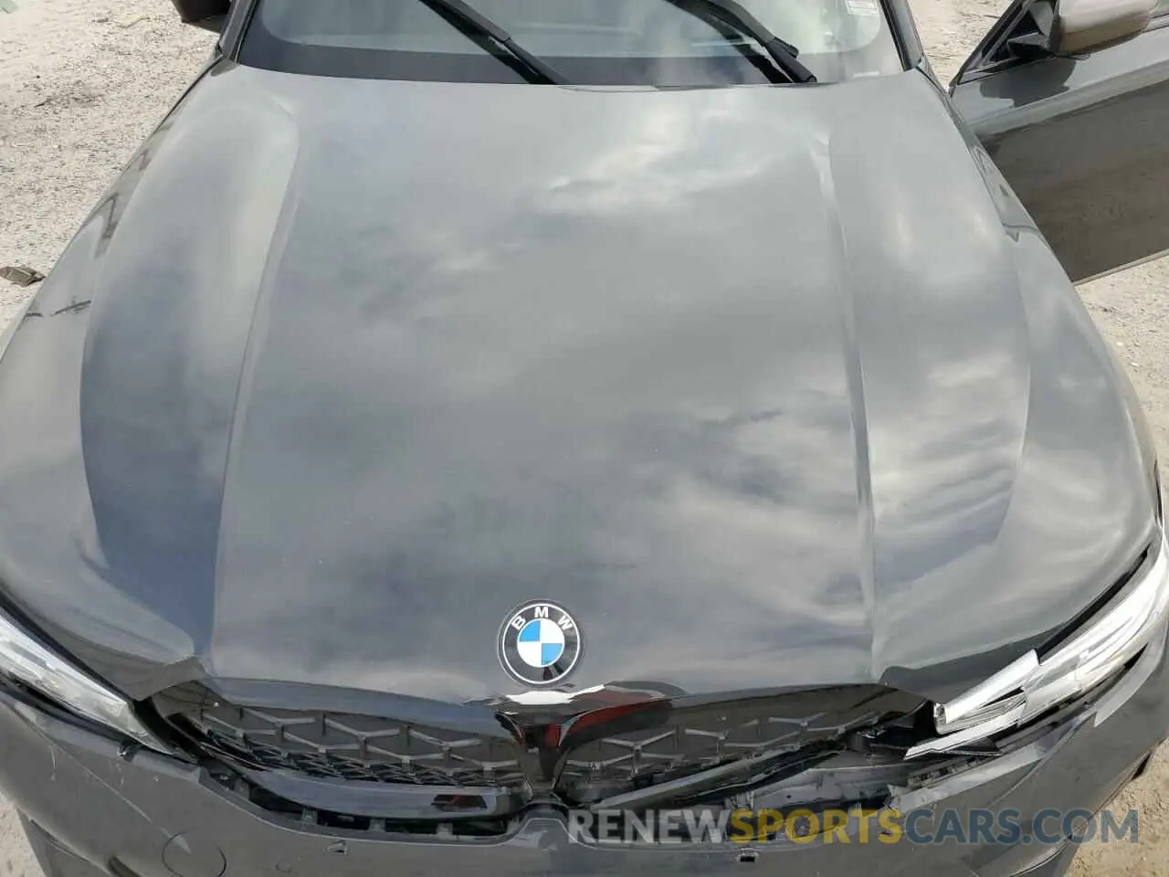 11 Photograph of a damaged car WBA5U9C07LFH89730 BMW M3 2020