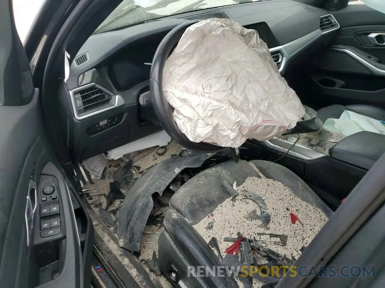8 Photograph of a damaged car WBA5U9C07LFJ56657 BMW M3 2020