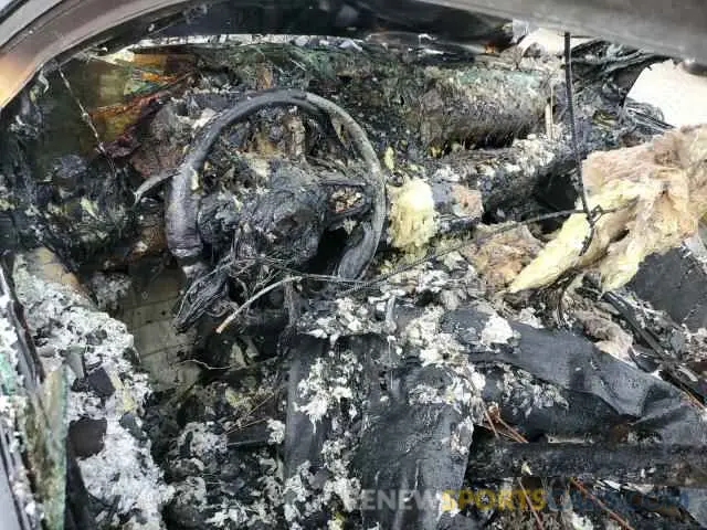 8 Photograph of a damaged car 3MW5U7J00M8B55559 BMW M3 2021