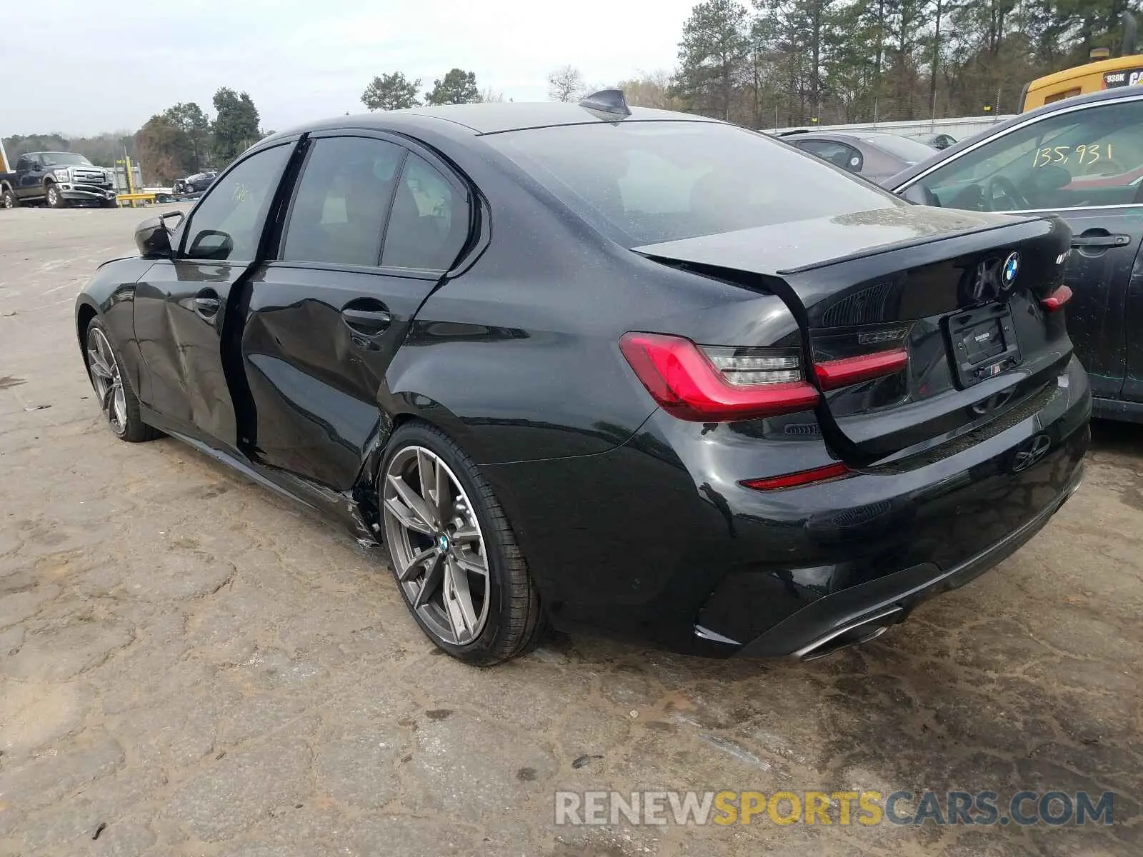 3 Photograph of a damaged car 3MW5U7J02M8B64604 BMW M3 2021