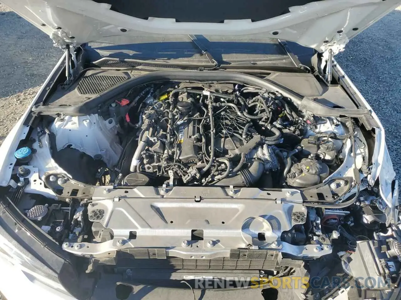 11 Photograph of a damaged car 3MW5U7J06M8B61494 BMW M3 2021