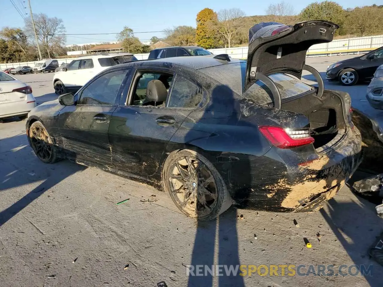 2 Photograph of a damaged car 3MW5U7J07M8B56711 BMW M3 2021