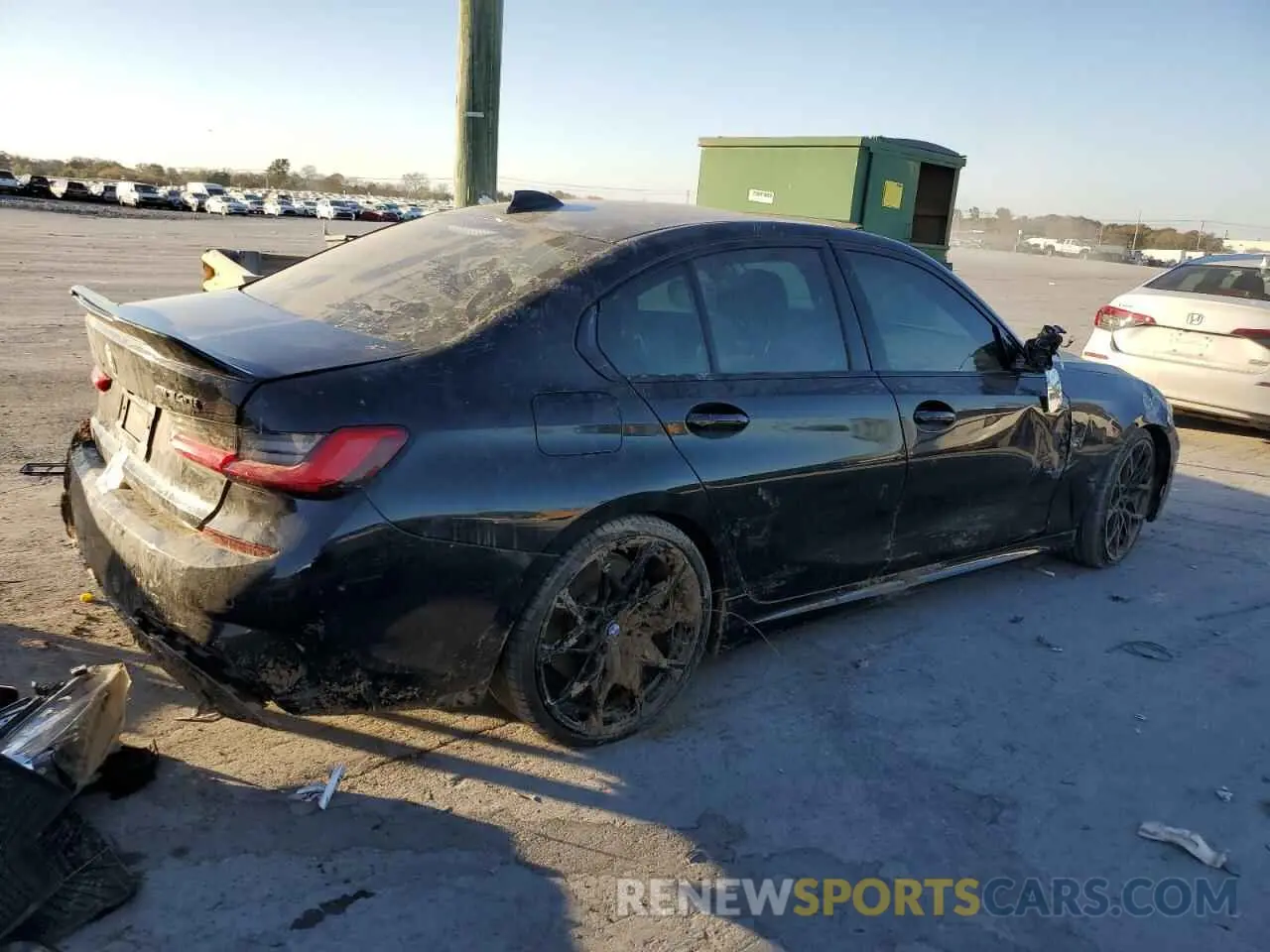 3 Photograph of a damaged car 3MW5U7J07M8B56711 BMW M3 2021