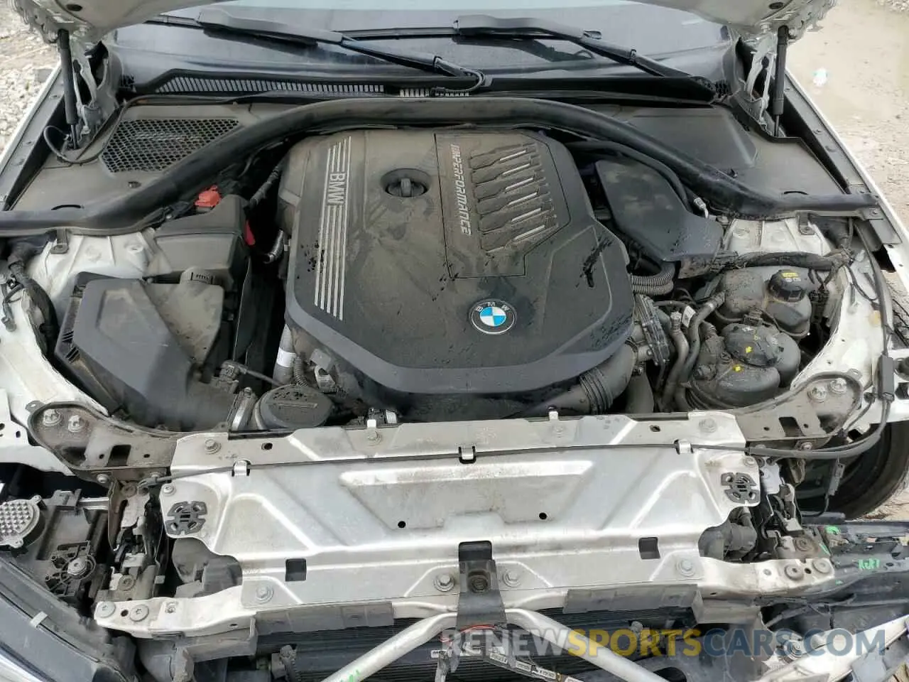 11 Photograph of a damaged car 3MW5U7J08M8C10971 BMW M3 2021