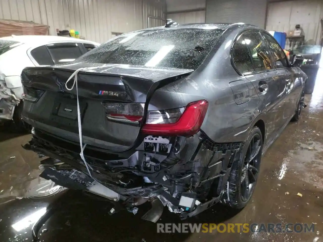 4 Photograph of a damaged car 3MW5U9J01M8C04926 BMW M3 2021