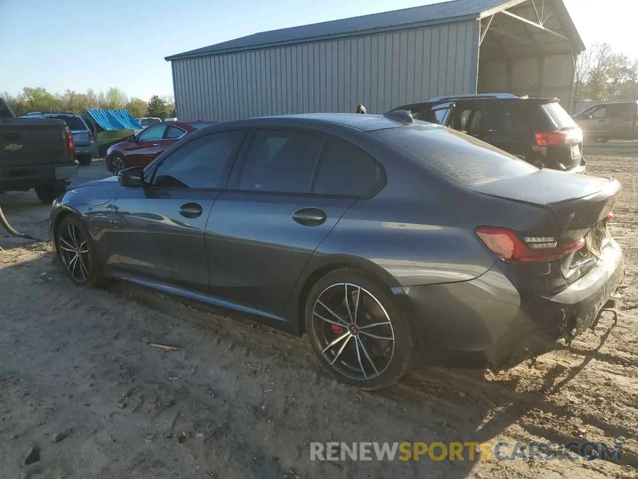 2 Photograph of a damaged car 3MW5U9J02M8B50939 BMW M3 2021