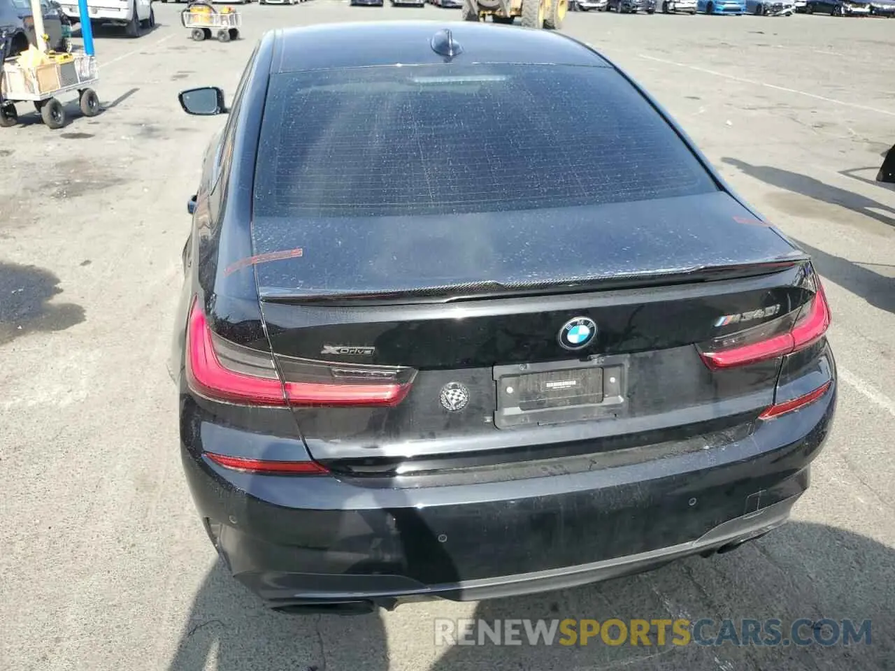 6 Photograph of a damaged car 3MW5U9J02M8C14378 BMW M3 2021