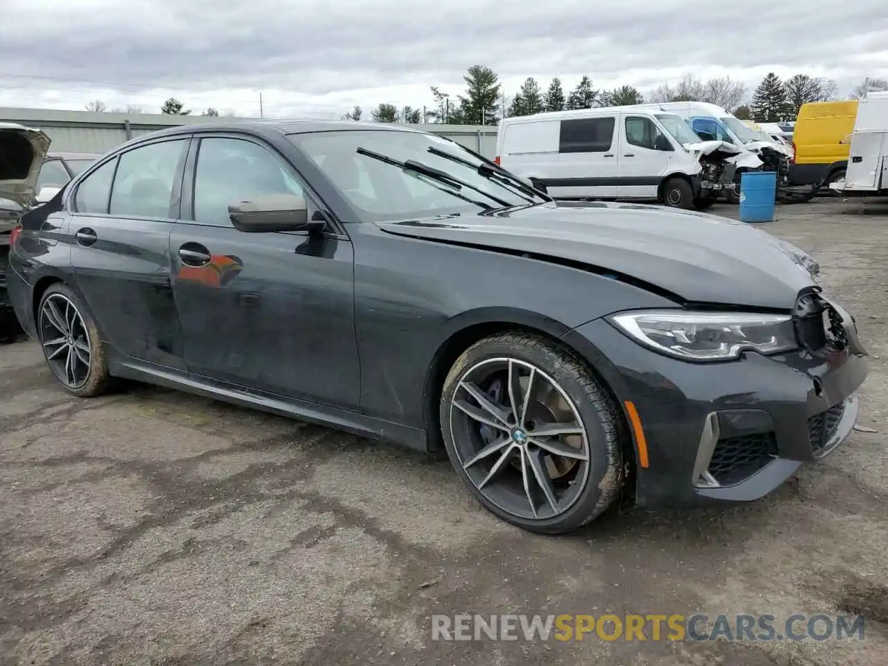 4 Photograph of a damaged car 3MW5U9J06M8B58171 BMW M3 2021