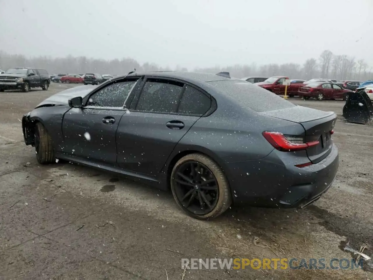 2 Photograph of a damaged car 3MW5U9J06M8B61300 BMW M3 2021