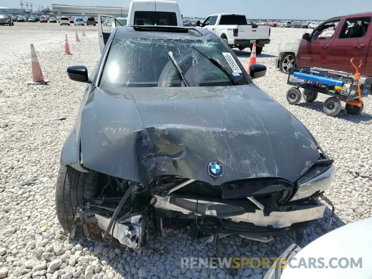 5 Photograph of a damaged car WBA5U7C09MFL27298 BMW M3 2021