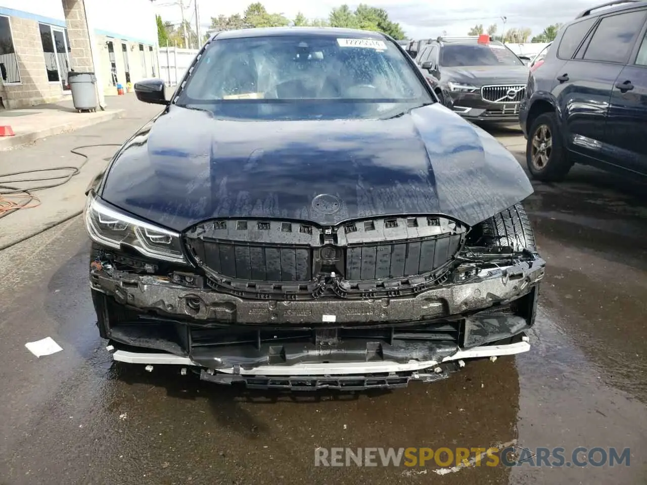 5 Photograph of a damaged car WBA5U9C08MFL12190 BMW M3 2021